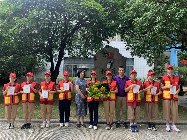 桂林市桂林中学“中国网小记者站”揭牌成立
